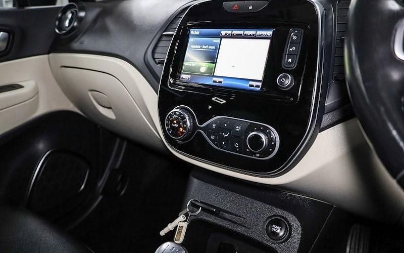 Usado Renault Captur GT-Line 90 HP (66 kW) 2018 Azul SUV