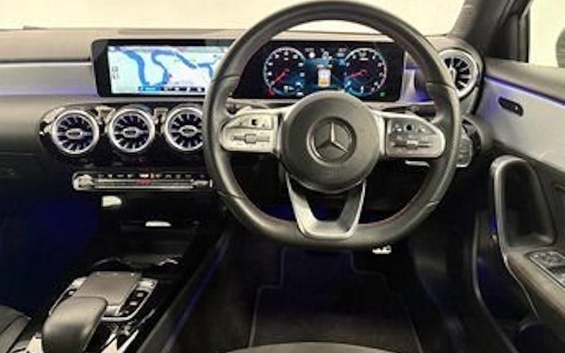 Used Mercedes A250 AMG Line Premium 224 HP (164 kW) 2020 Hatchback