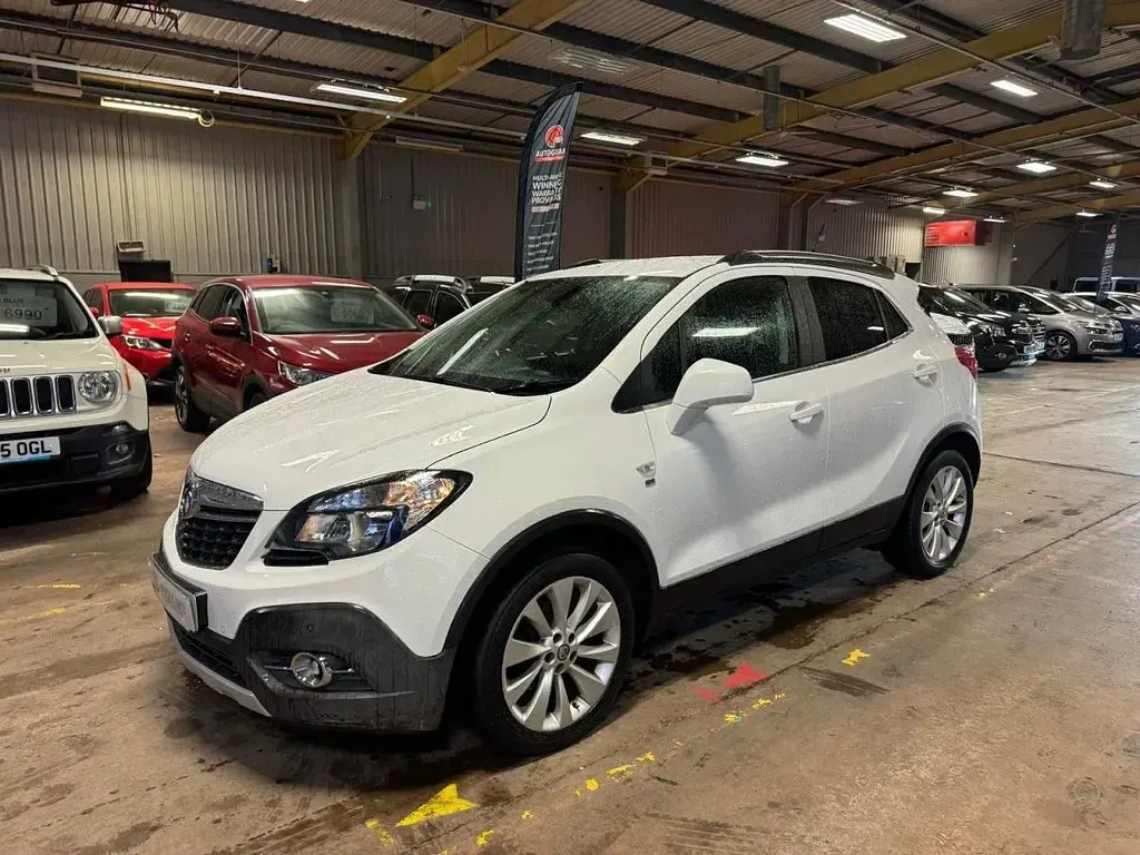Used Vauxhall Mokka S 136 HP (100 kW) 2016 White SUV