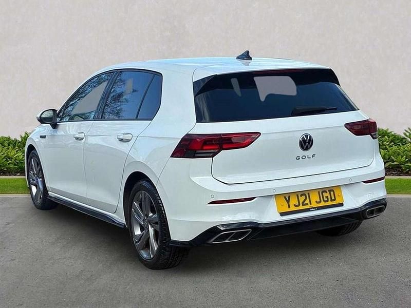 Used VW Golf VII R-line 150 HP (110 kW) 2021 White Hatchback