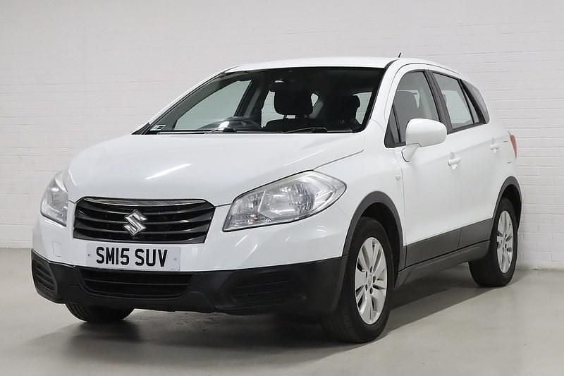 Used Suzuki SX4 S-Cross SZ3 120 HP (88 kW) 2015 White SUV
