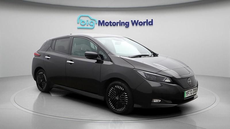 Used Nissan Leaf N-Connecta 110 kW (150 HP) 2023 Black Hatchback