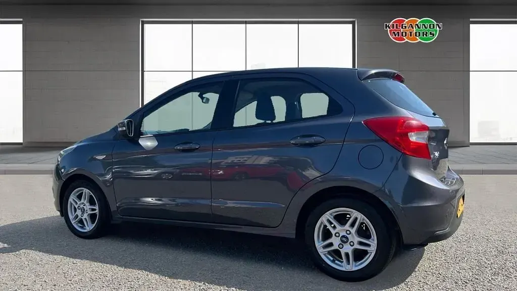 Used Ford Ka Plus Zetec 85 HP (62 kW) 2017 Grey Hatchback
