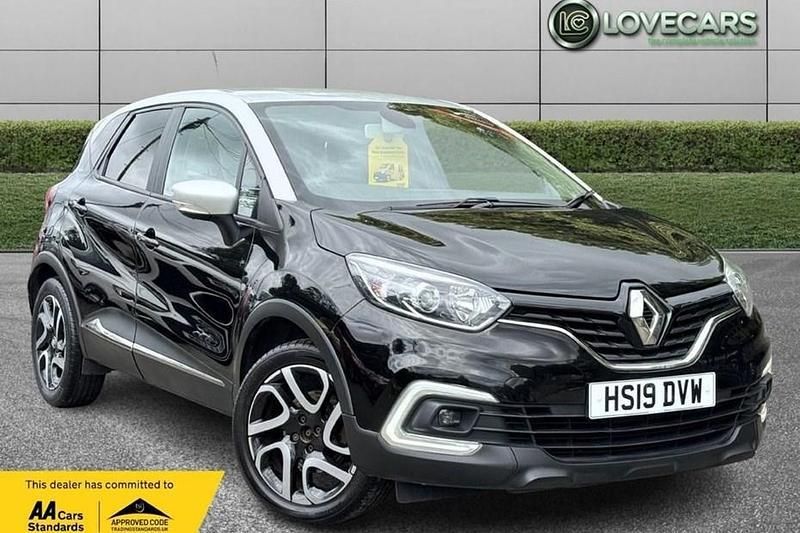 Black Used 2019 Renault Captur Iconic SUV | £7,795 (Fair price) - Image 1/1