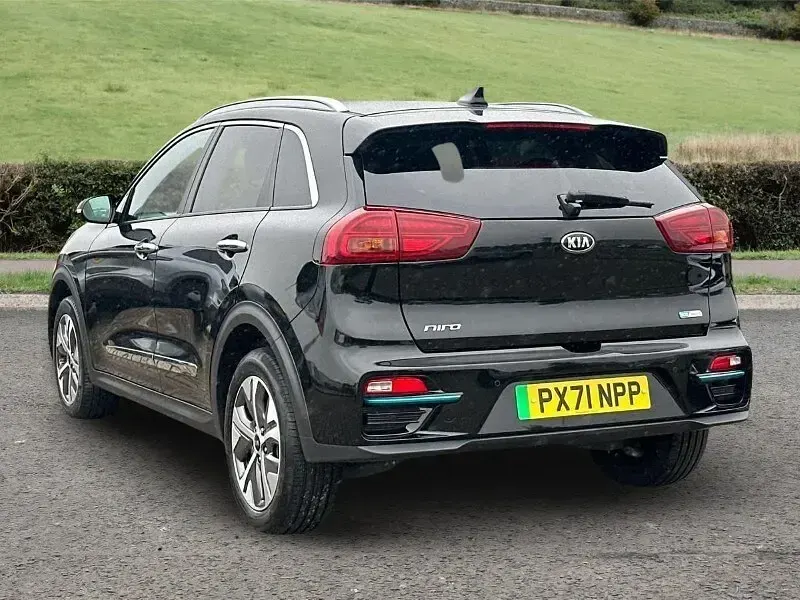 Used Kia Niro 150 kW (204 HP) 2021 Black SUV