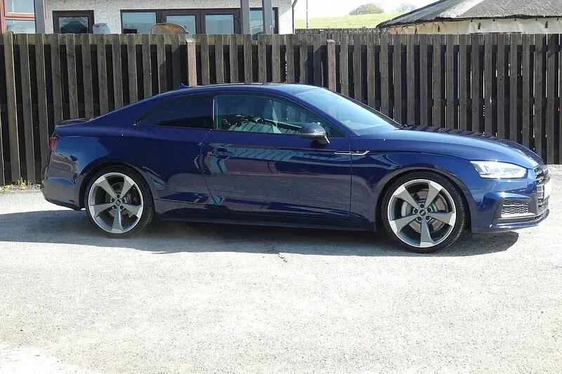 Used Audi A5 Black Edition 245 HP (180 kW) 2019 Blue Coupe