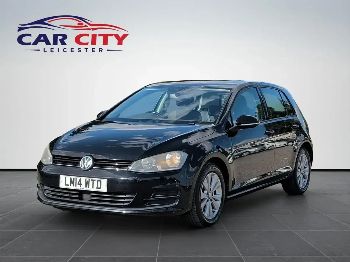 Used VW Golf VII SE 105 HP (77 kW) 2014 Black Hatchback