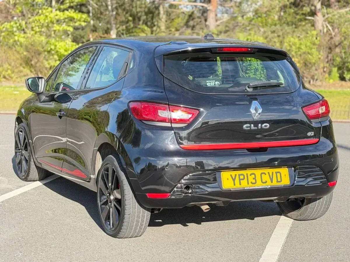 Używany Renault Clio IV Dynamique 2013 Czarny Hatchback