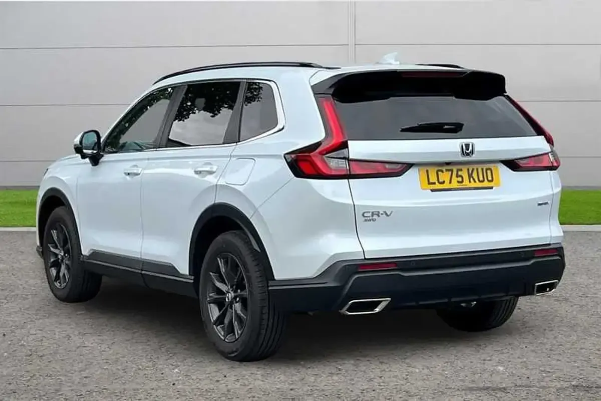 Used Honda CR-V Elegance 184 HP (135 kW) 2025 White SUV