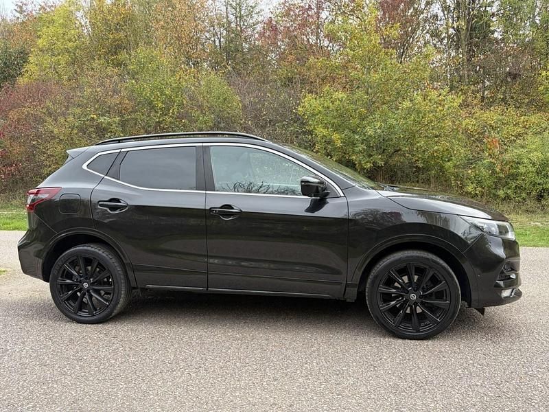 Black Used 2020 Nissan Qashqai N-TEC SUV | £13,395 (Fair price) - Image 1/4