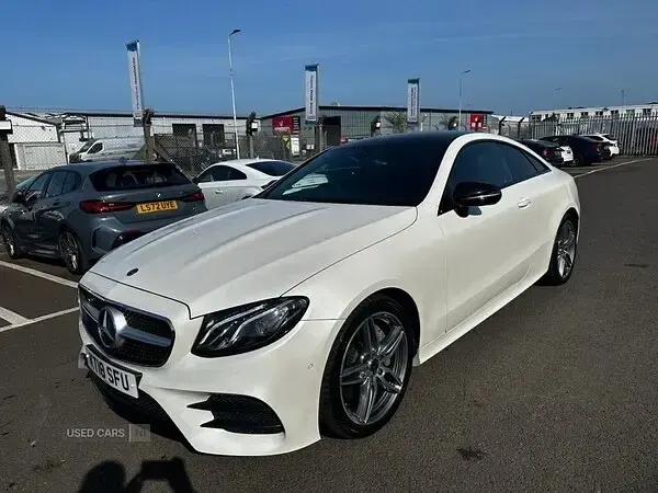 Used Mercedes E220 AMG line 194 HP (142 kW) 2018 White Coupe
