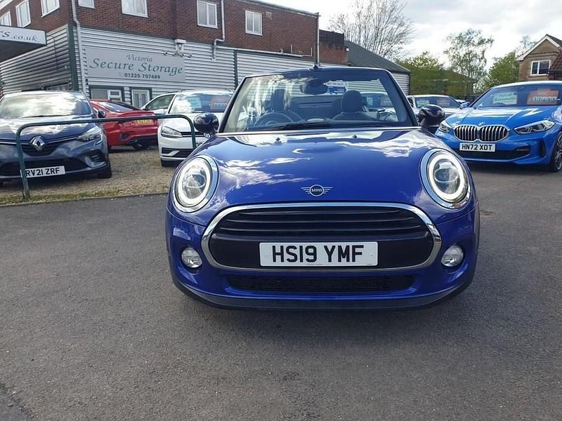 Używany Mini Cooper Cabriolet Classic 136 KM (100 kW) 2019 Niebieski Kabriolet