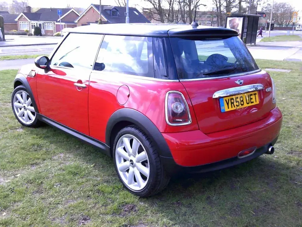 Used Mini Cooper Hatch 2008 Red Hatchback