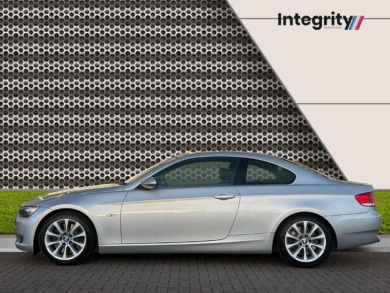 Used BMW 335 Performance 306 HP (225 kW) 2006 Silver Coupe