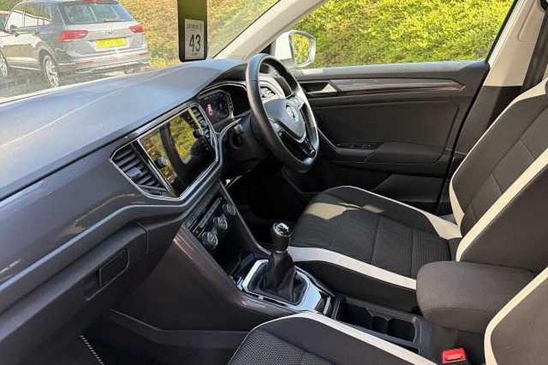 Used VW T-Roc SEL 150 HP (110 kW) 2021 White SUV