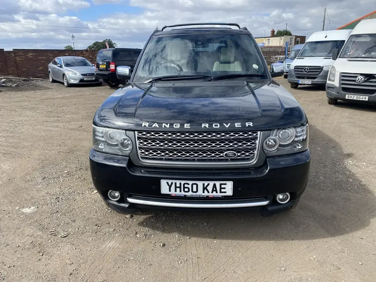 Used Land Rover Range Rover Vogue 2010 Black SUV