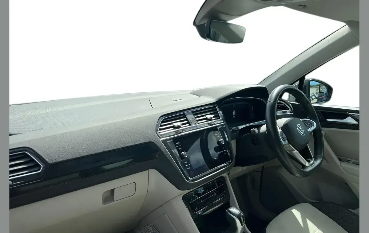 Used VW Tiguan Elegance 150 HP (110 kW) 2022 Grey SUV