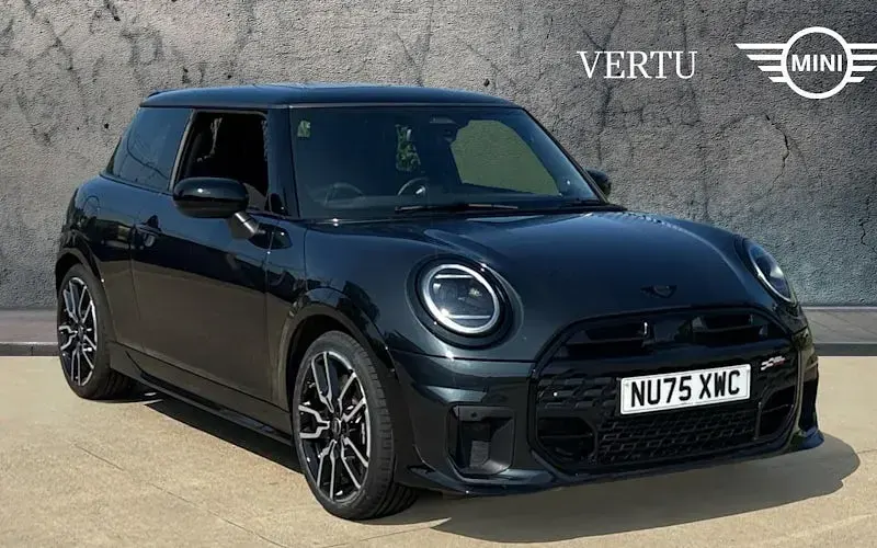 Used Mini Cooper Sport 150 kW (204 HP) 2025 Hatchback