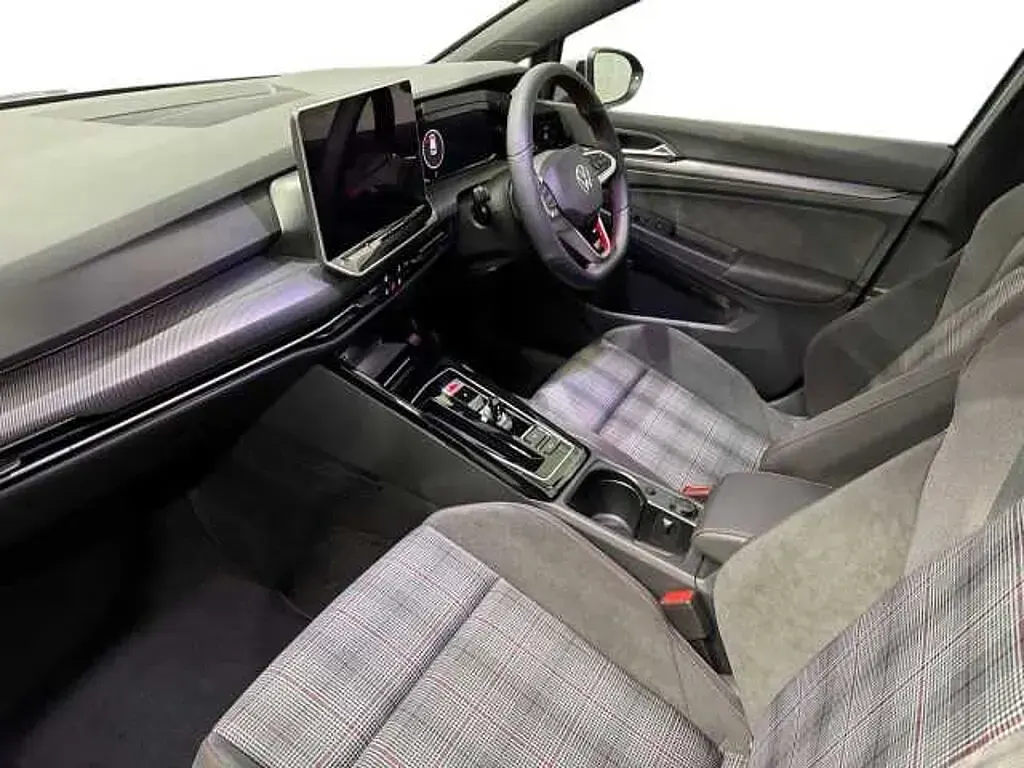 New VW Golf VIII GTI 265 HP (194 kW) 2026 Silver Hatchback