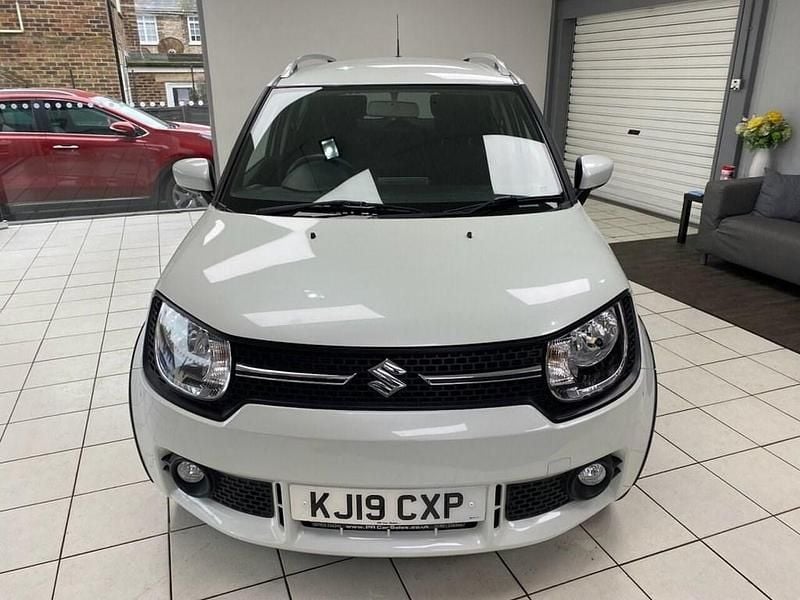 Used Suzuki Ignis SZ-T 90 HP (66 kW) 2019 White SUV