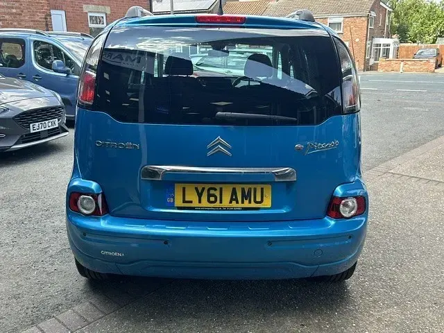 Used Citroën C3 Picasso Exclusive 2012 Blue MPV