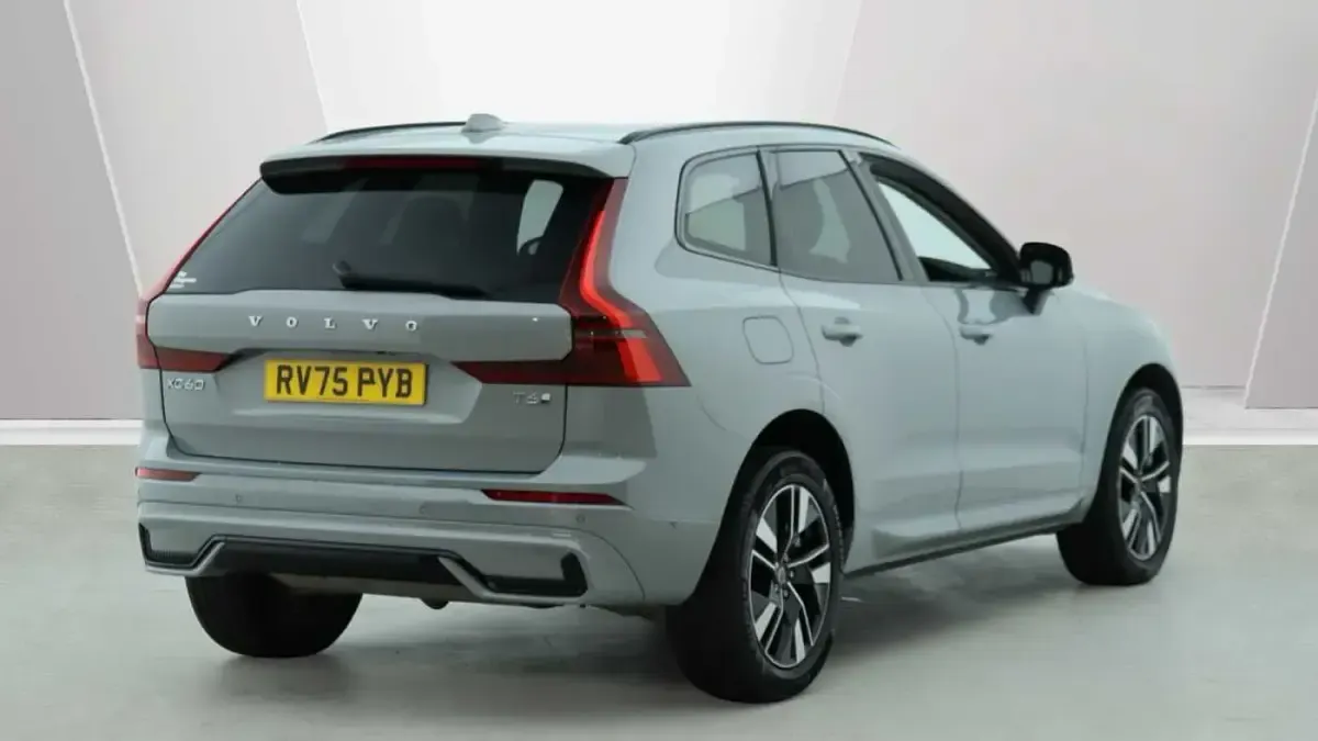 Used Volvo XC60 Plus 350 HP (257 kW) 2026 SUV