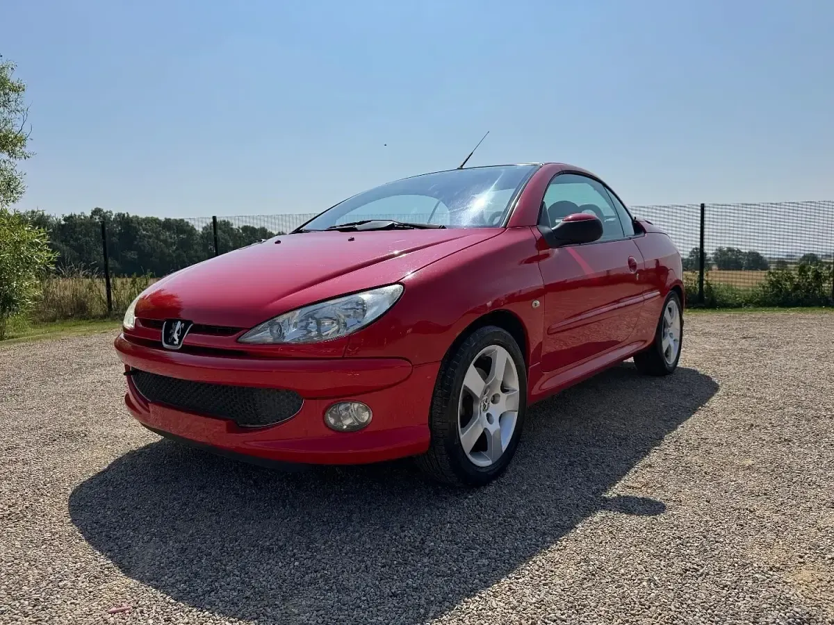 Used Peugeot 206 CC 2005 Red Cabriolet