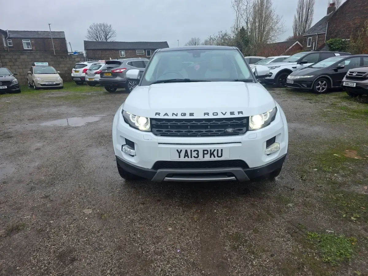 Begagnad Land Rover Range Rover evoque Prestige 2013 Vit Kombi