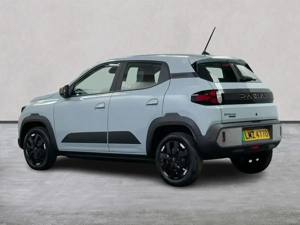 New Dacia Spring Extreme 75 kW (102 HP) 2026 Grey Hatchback