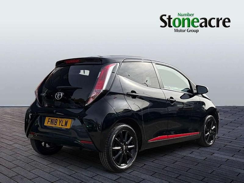 Used Toyota Aygo x-style 68 HP (50 kW) 2018 Black Hatchback