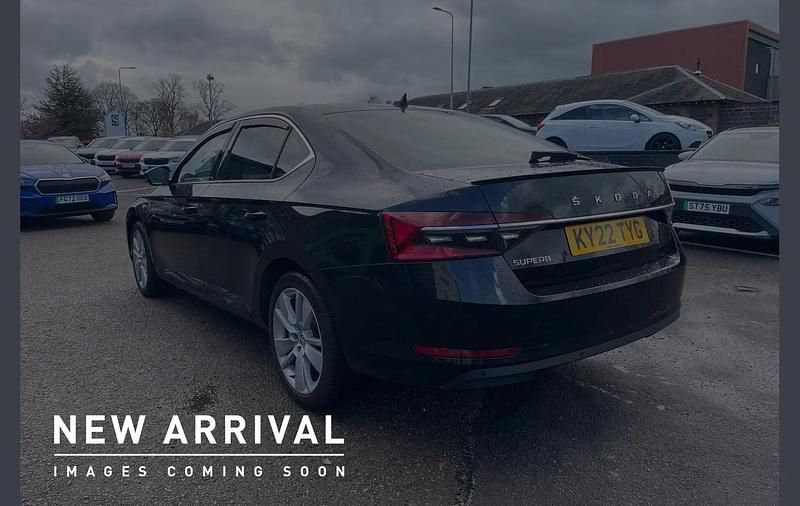 Used Skoda Superb SE L 150 HP (110 kW) 2022 Black magic pearl effect Hatchback