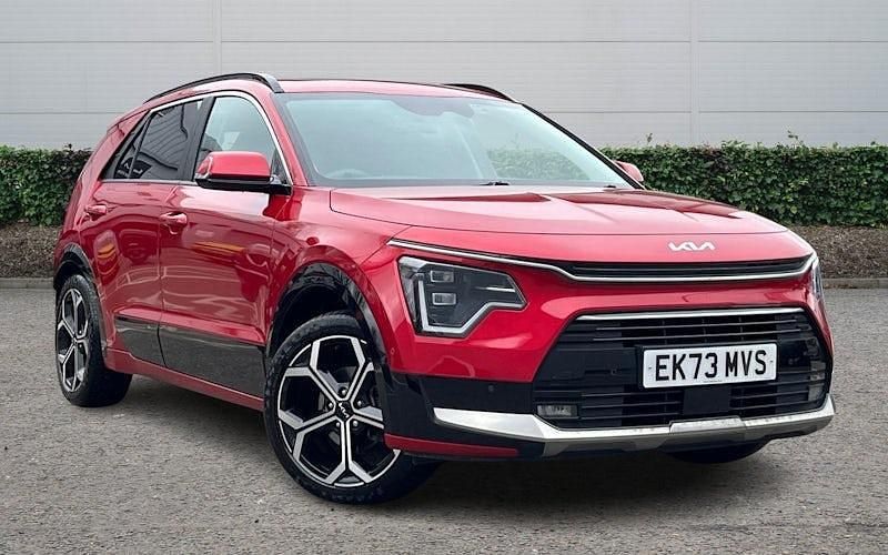 Used Kia Niro 141 HP (103 kW) 2023 Red SUV