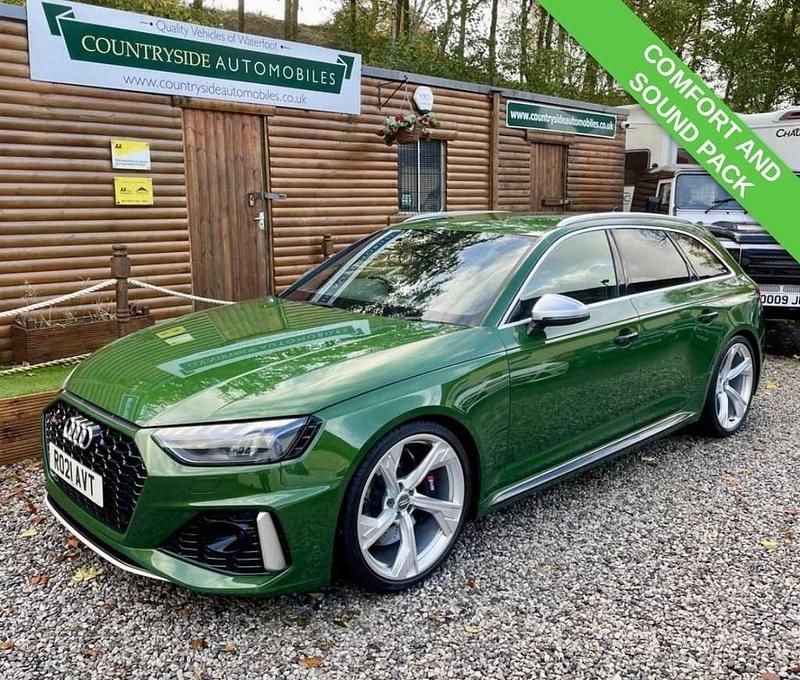 Used Audi RS4 Advanced 450 HP (330 kW) 2021 Green Estate