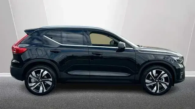 New Volvo XC40 Ultra 194 HP (142 kW) 2027 SUV