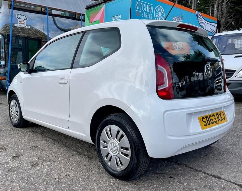 Used VW up! move up! 2013 White Hatchback