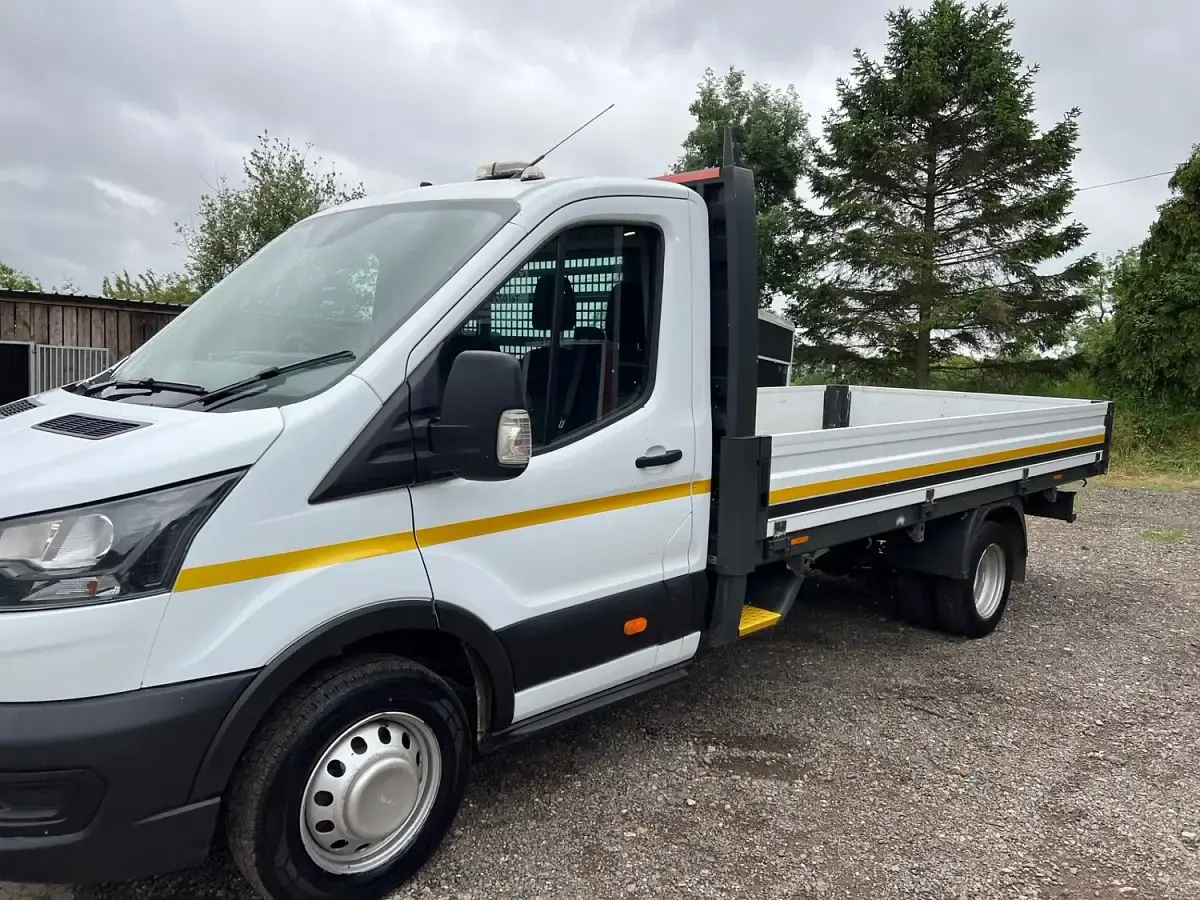 Used Ford Transit 130 HP (95 kW) 2022 White