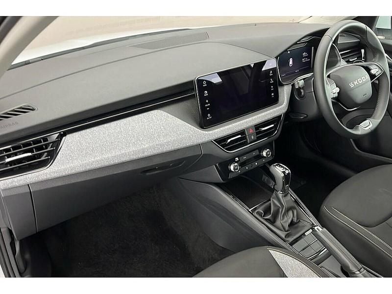 Used Skoda Scala SE 85 HP (62 kW) 2025 Moon white metallic Hatchback