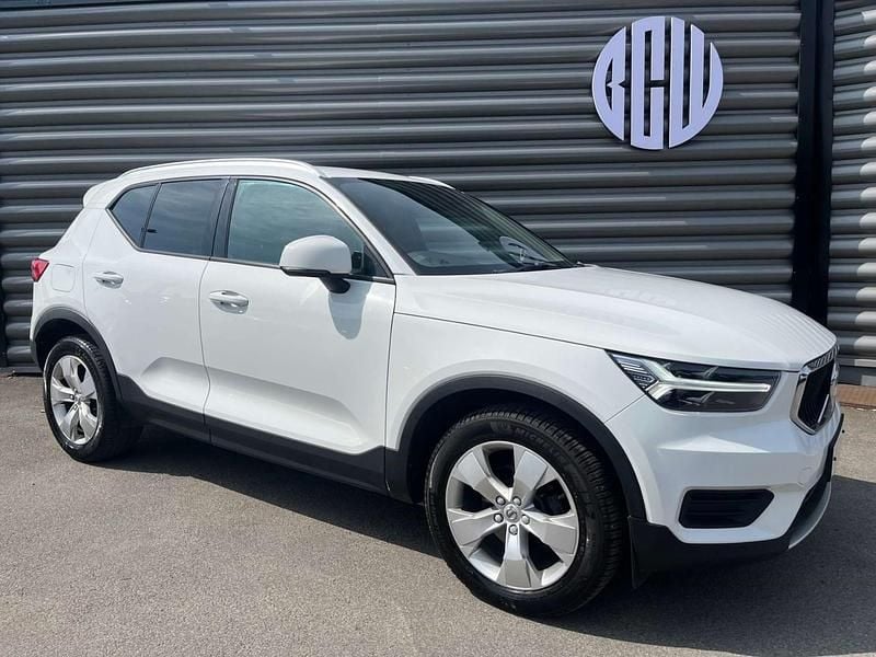White Used 2019 Volvo XC40 Momentum SUV | £12,800 (A bit pricey) - Image 1/4