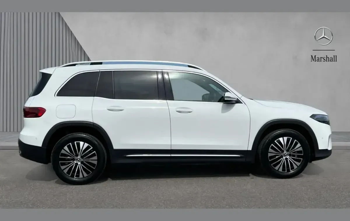Used Mercedes EQB250+ Executive 139 kW (190 HP) 2024 White SUV