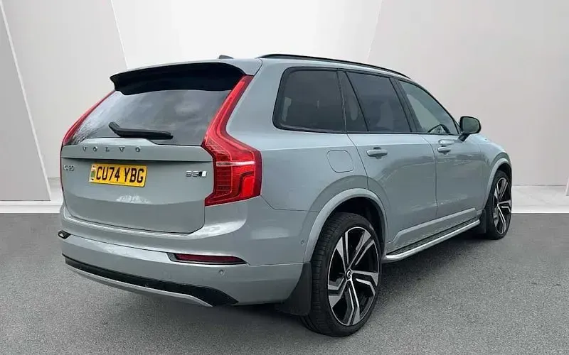 Usado Volvo XC90 Ultra 250 CV (183 kW) 2024 SUV