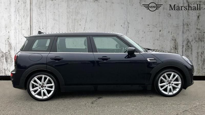 Used Mini Cooper Clubman Sport 136 HP (100 kW) 2021 Enigmatic black metallic Estate