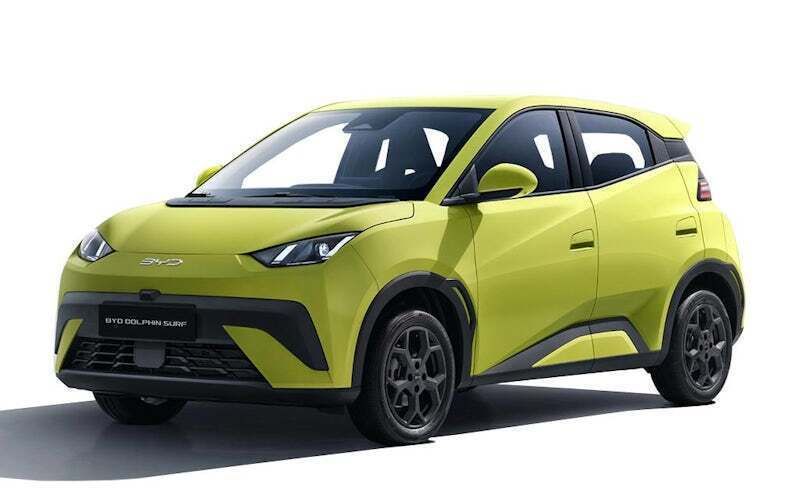 New 2025 BYD Dolphin Boost Hatchback | £20,350 (Fair price) - Image 1/4