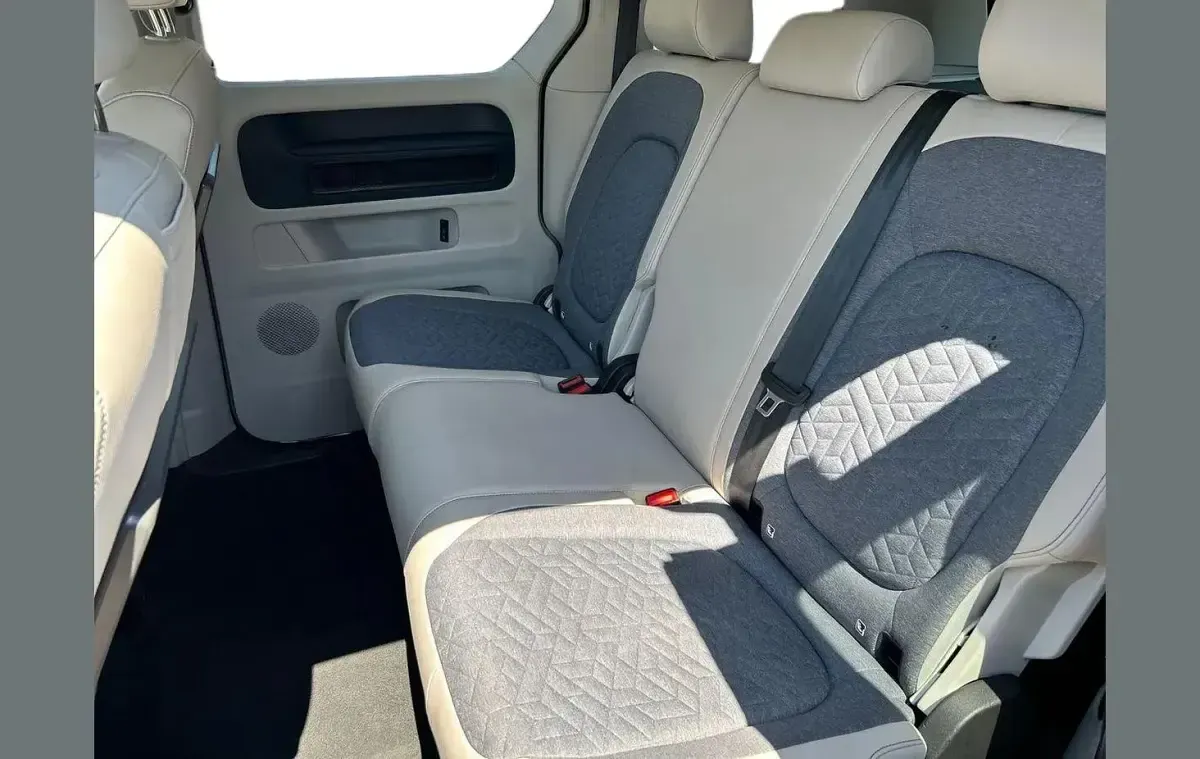 Used VW ID. Buzz Pro 150 kW (204 HP) 2024 Black MPV