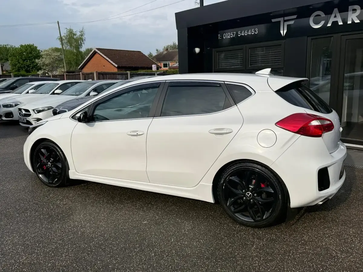 Used Kia Ceed GT GT 2018 White Hatchback