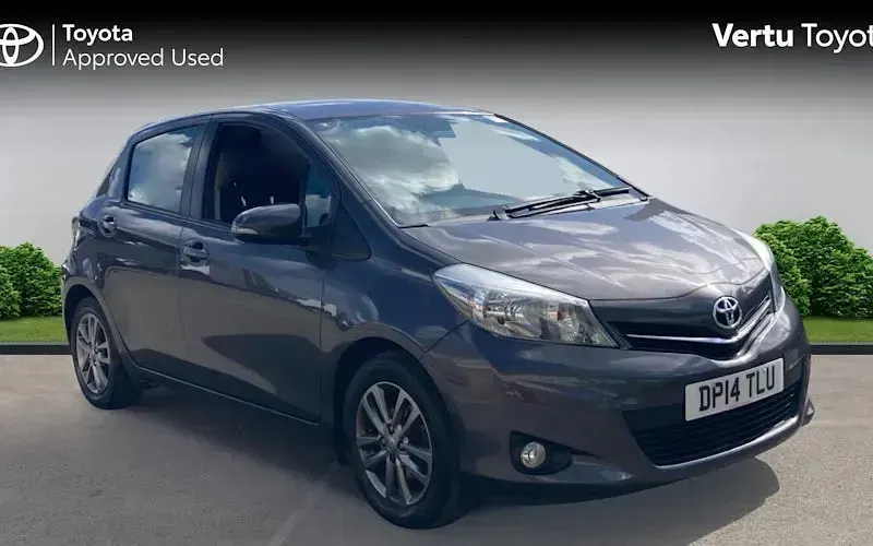 Second-hand Toyota Yaris 101 CP (74 kW) 2014 Hatchback
