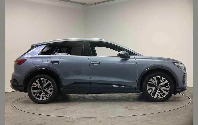 Used Audi Q4 e-tron Sport 150 kW (204 HP) 2022 Blue SUV