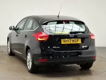 Usado Ford Focus Titanium 100 HP (73 kW) 2017 Preto Citadino