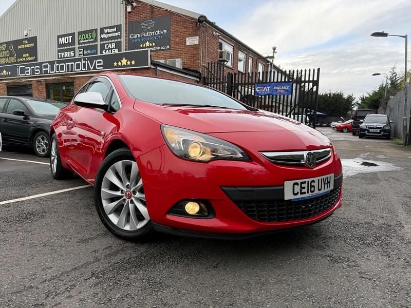 Red Used 2016 Vauxhall Astra GTC SRi Hatchback | £4,495 (Fair price) - Image 1/4