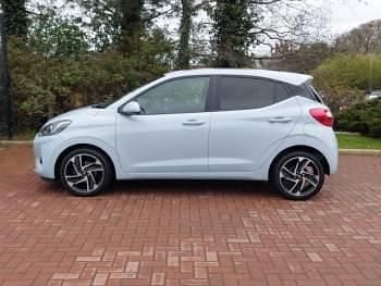 Used Hyundai i10 Premium 67 HP (49 kW) 2020 Grey Hatchback