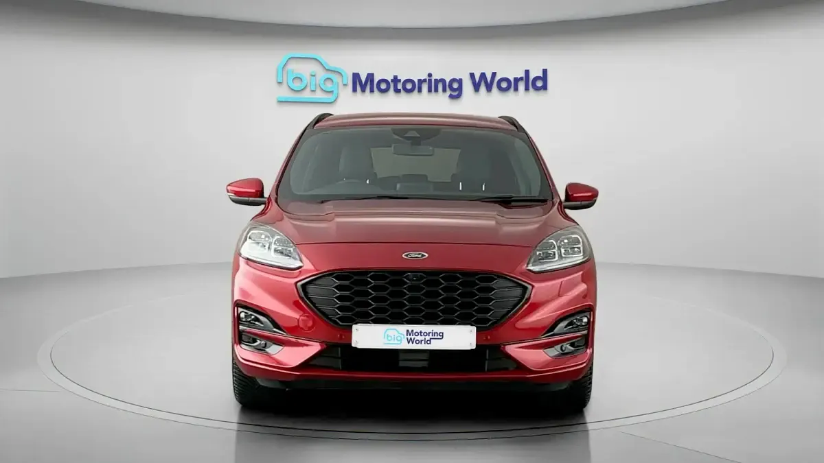 Used Ford Kuga ST-Line 150 HP (110 kW) 2021 Red SUV